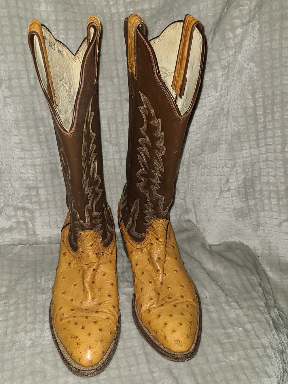 Classic Mens Bona Allen Two-Tone Ostrich Western Boots - Brown & Tan Size 8 1/2D - Picture 2 of 14
